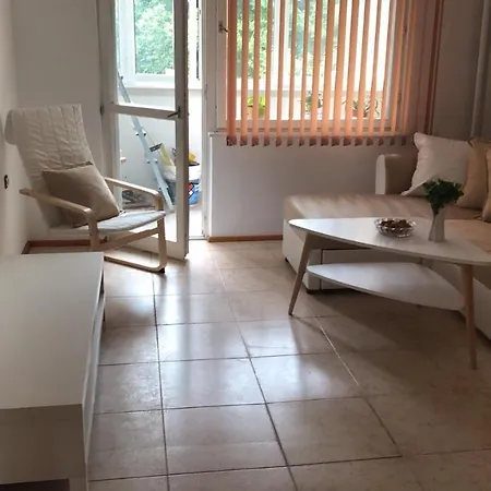 Beautiful 2 Bedroom Flat In The Hearth Of * Weliko Tarnowo